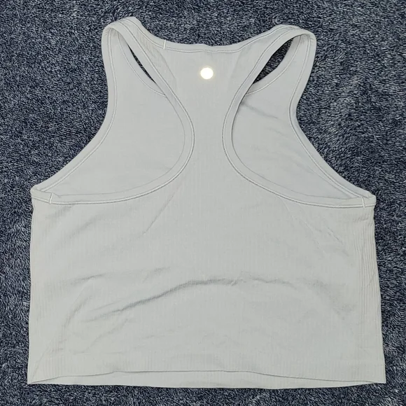 Ebb to street cropped Tank - Picture 2 of 5